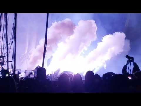 Travis Scott – Mafia – 4K – Live @ Rolling Loud in Inglewood California 3/4/23