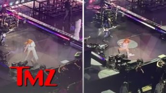 Shania Twain Falls Onstage During Performance in Chicago | TMZ