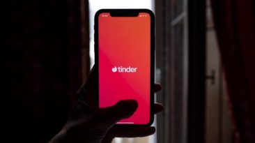 Tinder Thinks Some of You Are Horny Enough to Pay $500 Every Month