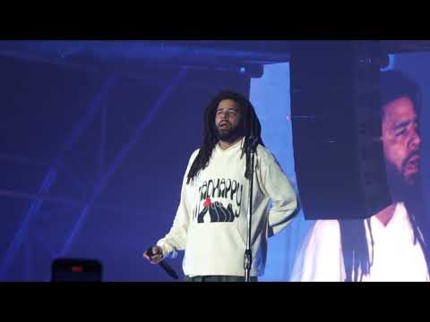 Rolling Loud LA 2021: J COLE plays OLD CLASSICS, Crowd LOSES THEIR MIND in California