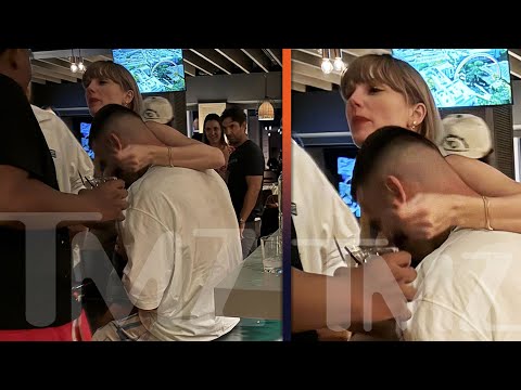 Taylor Swift and Travis Kelce Spotted Showing PDA