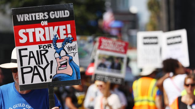 Writers Guild Members Have Officially, Resoundingly, Ratified Their New Deal