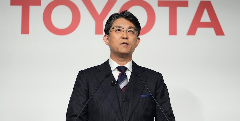 Japanese automaker Toyota and energy company Idemitsu to cooperate on EV battery technology