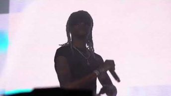 Destroy Lonely performs “NOSTYLIST” at Rolling Loud California 2023