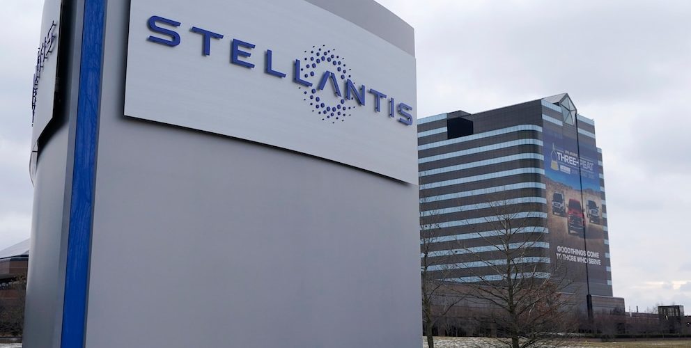 Jeep maker Stellantis plans to invest 1.5 billion euros in Chinese EV manufacturer Leapmotor