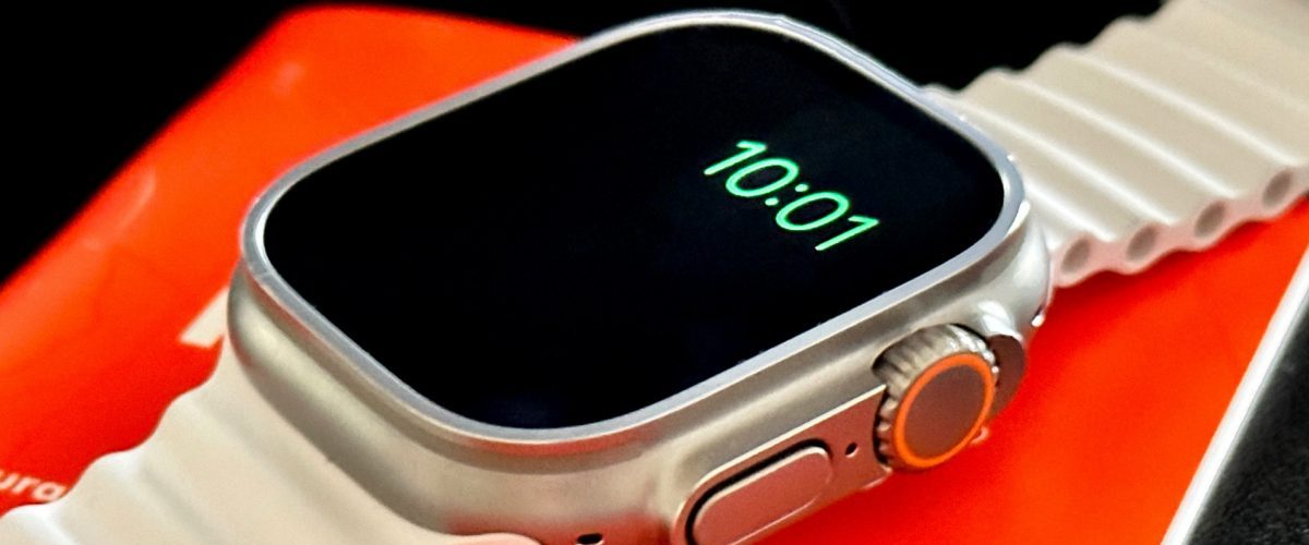 Apple Watch users complain of rapid battery drain and overheating with watchOS 10.1