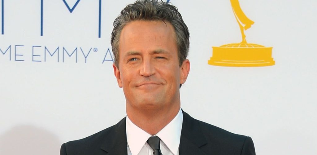 Selma Blair, Yvette Nicole Brown, Warner Bros. TV Remember Matthew Perry: “His Comedic Genius Was Felt Around the World”