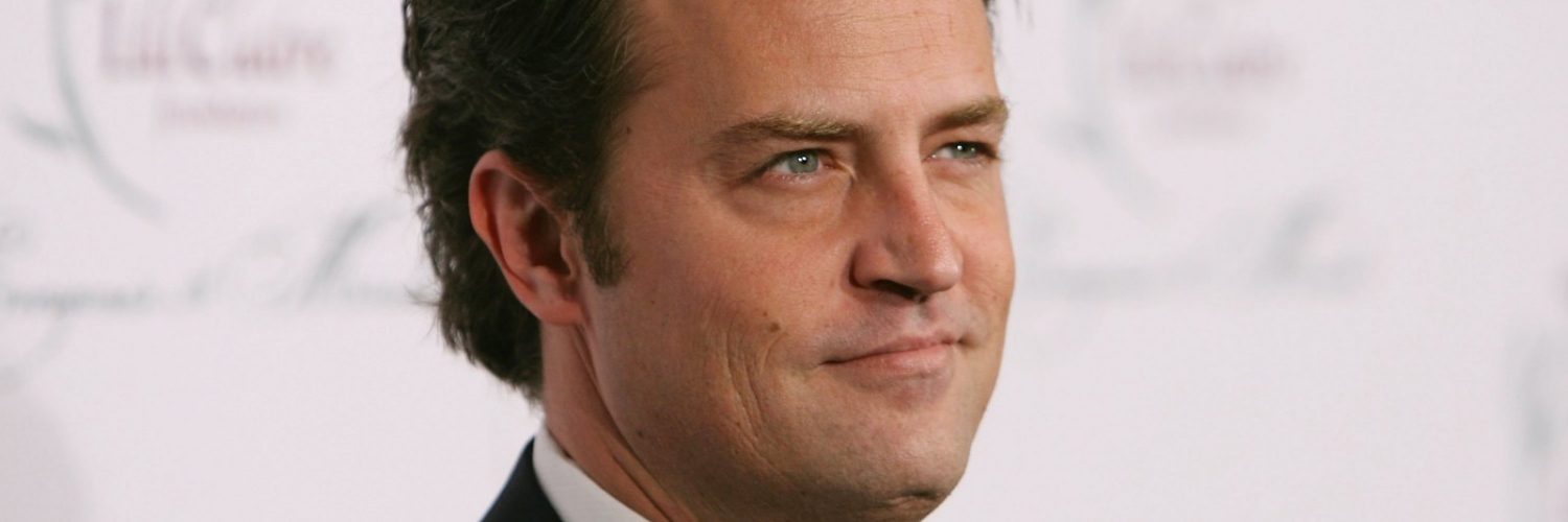 ‘Friends’ Director On Matthew Perry’s Death: ‘It’s a Brother Dying’