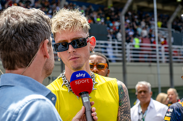 “I Actually Got Second Hand Embarrassment”: A Machine Gun Kelly Interview Went Viral This Weekend, And MGK Himself Just Responded