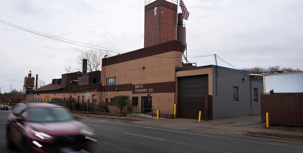 Minnesota agency had data on iron foundry’s pollution violations but failed to act, report says