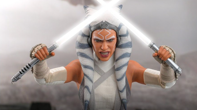 The Star Wars: Ahsoka Hot Toys Figure Is Battle-Ready