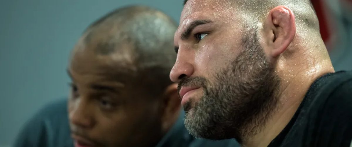 Daniel Cormier heaps praise on former UFC heavyweight champion Cain Velasquez: “I still believe he was the best fighter”