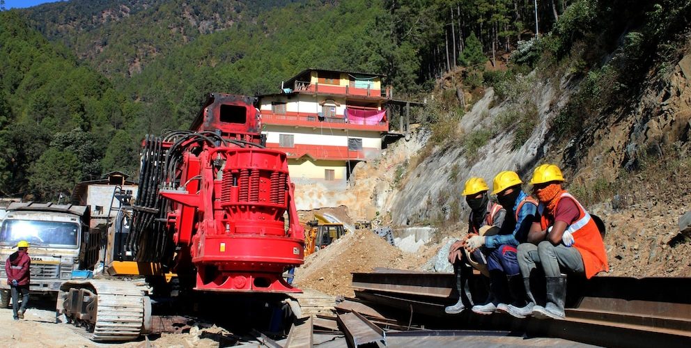 Why it took 17 days for rescuers in India to get to 41 workers trapped in a mountain tunnel