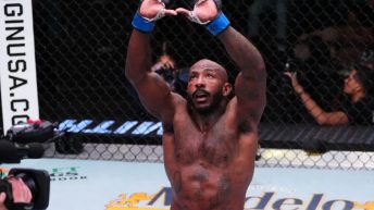 Pros react after Khalil Roundtree Jr. TKO’s Anthony Smith at UFC Vegas 83