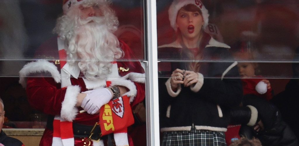 Travis Kelce Got This Special Christmas Gift From Taylor Swift’s Brother Austin: ‘He Made Me Feel Like a Child’