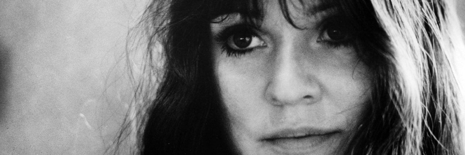 Melanie, ‘Brand New Key’ Folk Singer Who Played Woodstock, Dead at 76