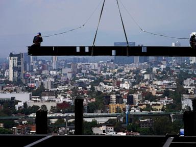 Mexico’s economy ekes out 0.1% expansion in 4th quarter, posts growth of 3.1% for 2023