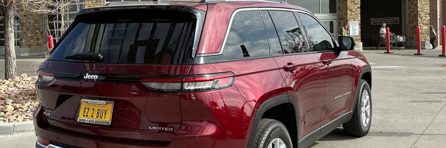 Chrysler recalling more than 330,000 Jeep Grand Cherokees due to steering wheel issue