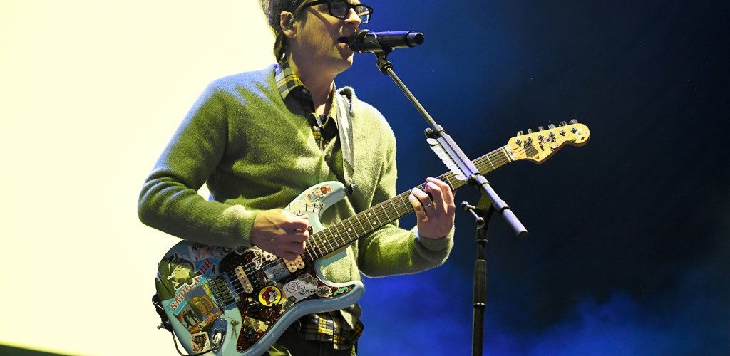 Weezer Teaming With Flaming Lips, Dinosaur Jr. For ‘Voyage to the Blue Planet’ 2024 North American Arena Tour