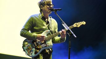 Weezer Teaming With Flaming Lips, Dinosaur Jr. For ‘Voyage to the Blue Planet’ 2024 North American Arena Tour