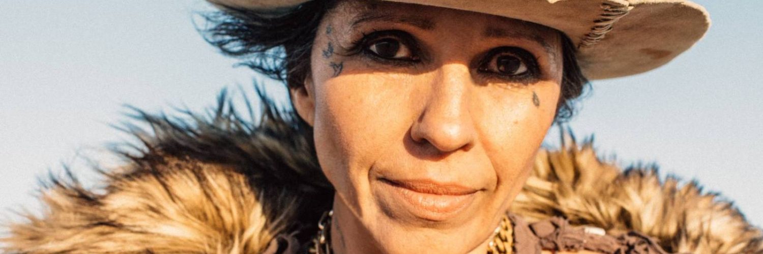 Linda Perry Opens Up About Self-Abuse, Nonstop Hustle in ‘Let It Die Here’ Trailer