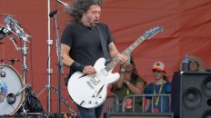 See Foo Fighters Pull ‘Eruption’ Prank With Wolfgang Van Halen at Welcome to Rockville