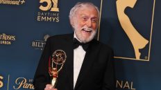 Dick Van Dyke, at 98, Becomes Oldest Daytime Emmy Winner Ever