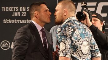 Rafael dos Anjos mocks Conor McGregor after ‘The Notorious’ reveals broken toe: “You finally got exposed”