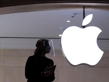 Apple reaches first union contract with store employees