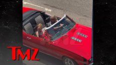 Lindsay Lohan, Jamie Lee Curtis Speed Off in Convertible For ‘Freaky Friday 2’ | TMZ