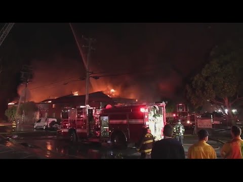 Massive fire rips through Berkeley business complex