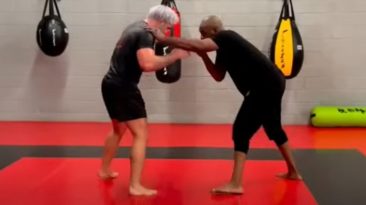 Fight fans react to previous footage of Jon Jones grappling with Gordon Ryan: “People act like he won’t do this to Aspinall”