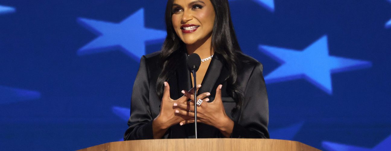 Mindy Kaling Tells Ben Affleck to “Hang in There” at 2024 DNC