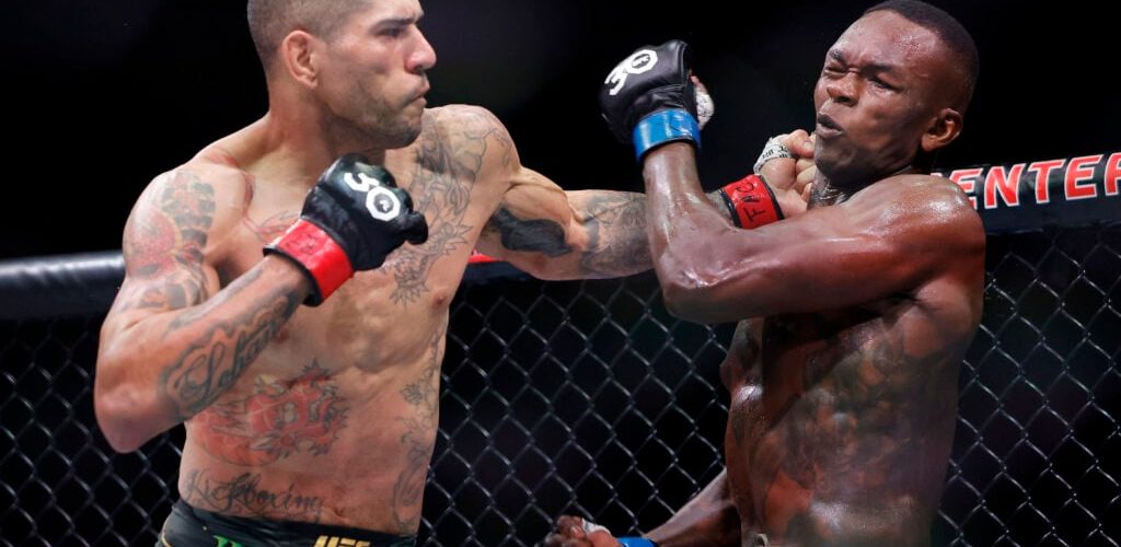 Alex Pereira speculates Israel Adesanya may have had an injury during his title fight with Dricus Du Plessis in Perth