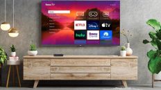 Labor Day Deal: Treat Yourself to a New Roku Smart TV for Up to 13% off