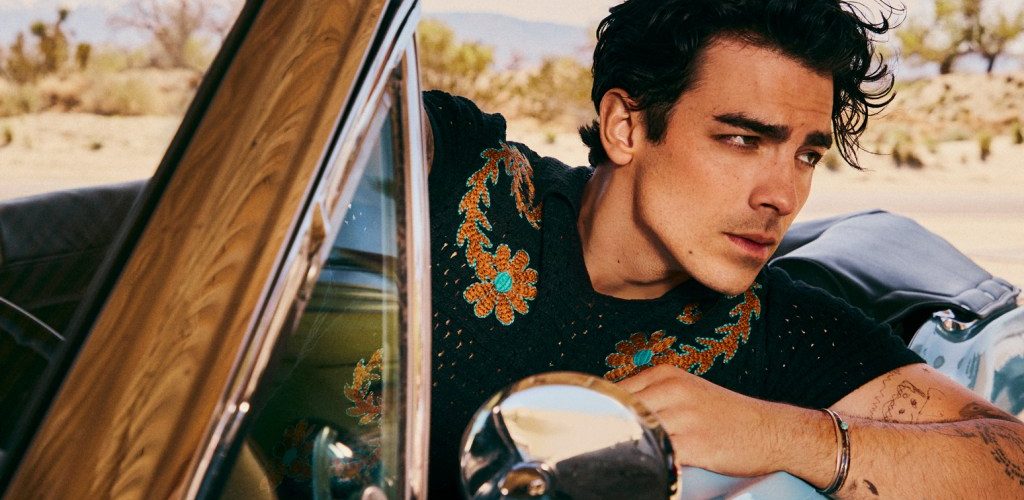 Joe Jonas Drops Hints on Upcoming Solo Album in New Collection With Scotch & Soda: ‘It Felt So Free’