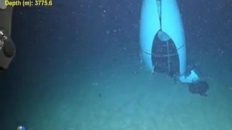 Titan submersible’s scientific director says the sub malfunctioned just prior to the Titanic dive